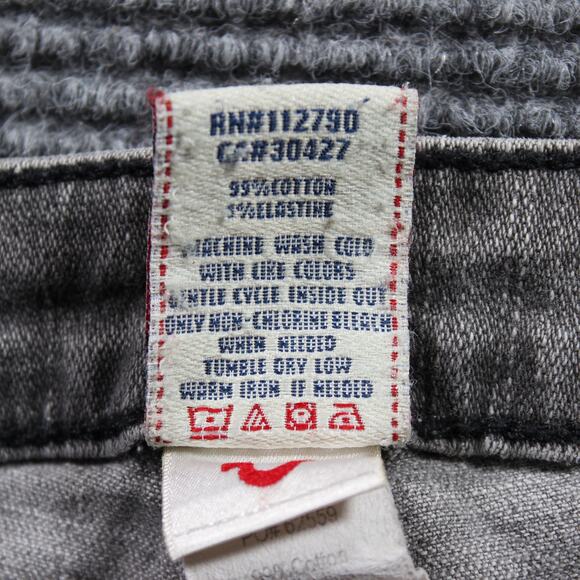 True Religion Shorts Women's 27 Gray Cutoff Raw Hem Horseshoe USA - Picture 7 of 7